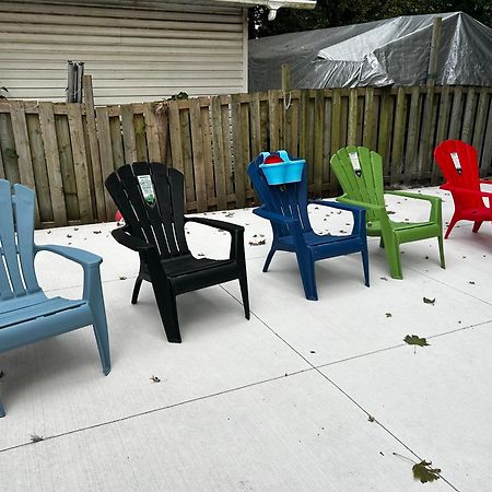 מיסיסאוגה Tranquil Oasis In Lakeview מראה חיצוני תמונה