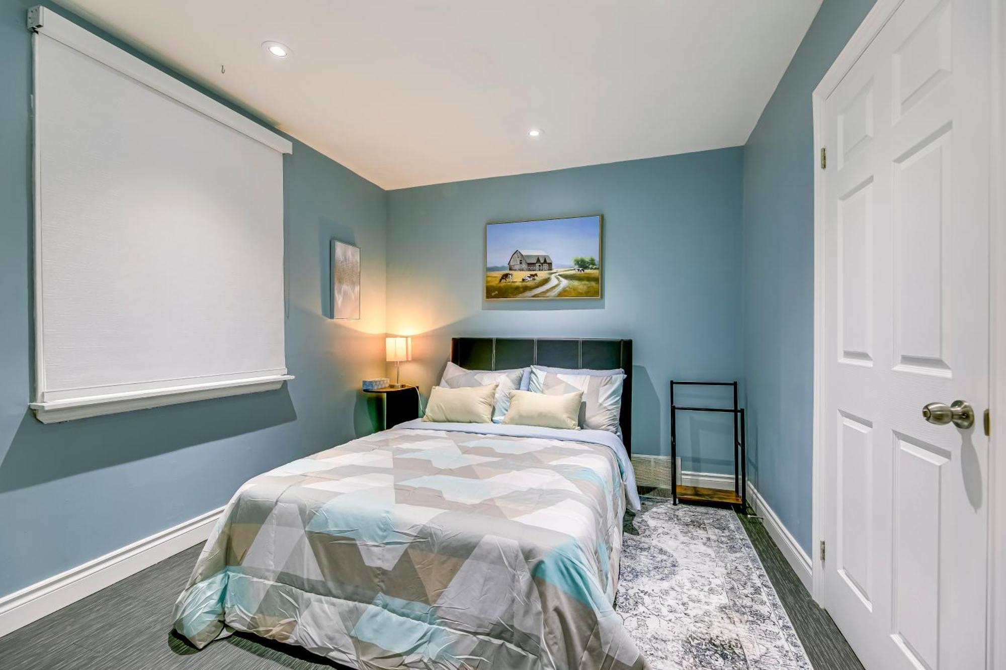 מיסיסאוגה Tranquil Oasis In Lakeview מראה חיצוני תמונה